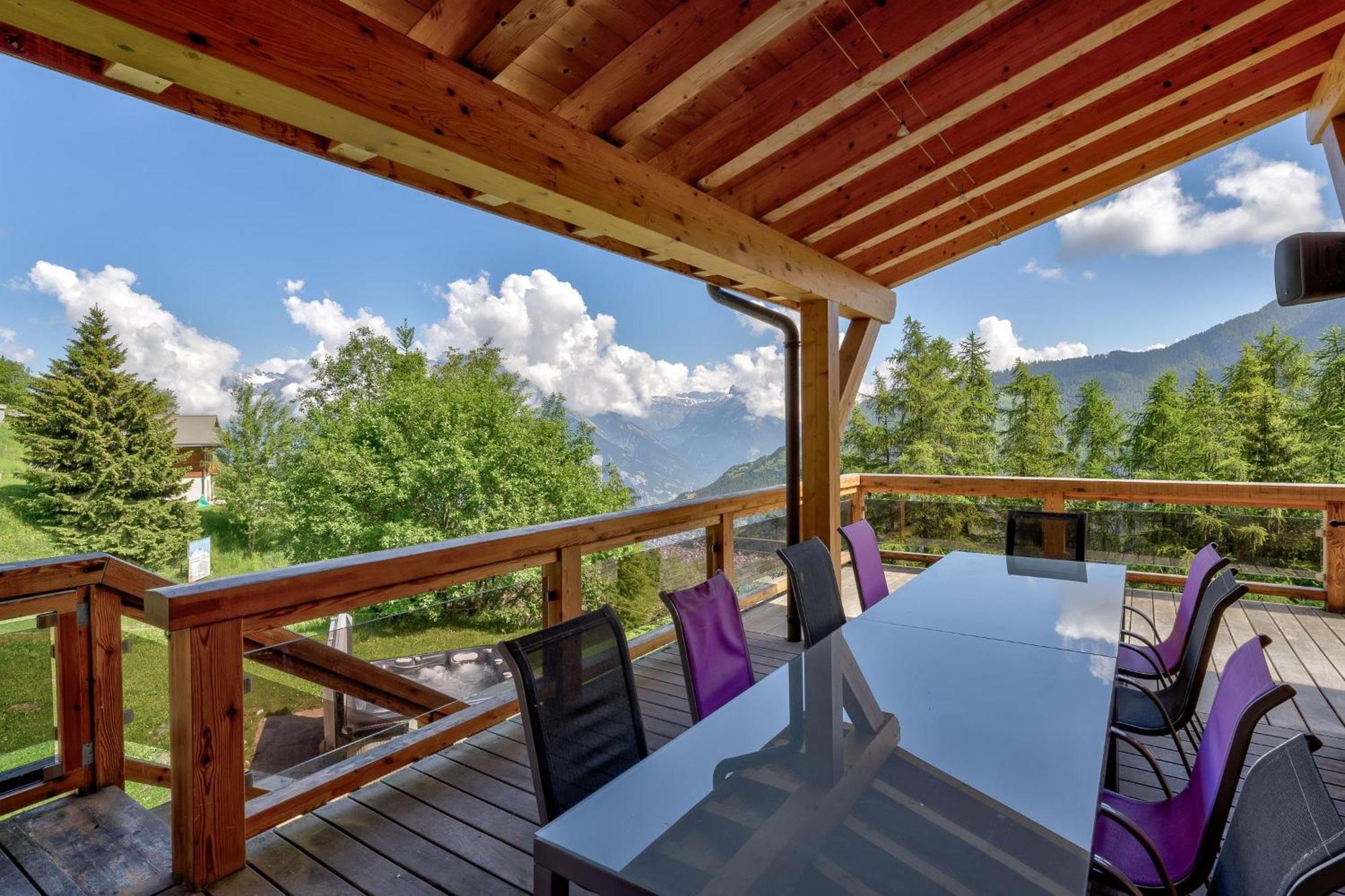 Chalet Flocon De Neige - Jacuzzi - Sauna La Tzoumaz Exterior foto